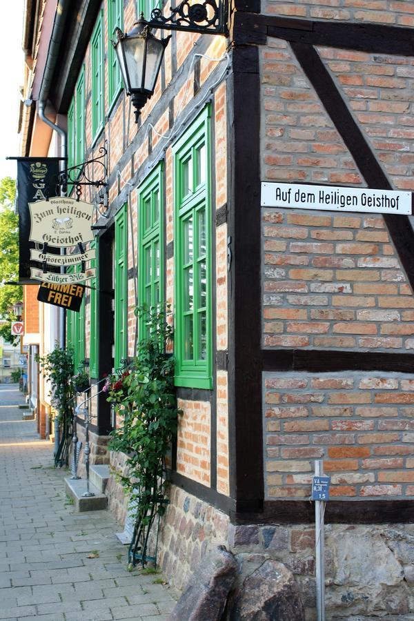"Zum Heiligen Geisthof" Hotell Parchim Exteriör bild